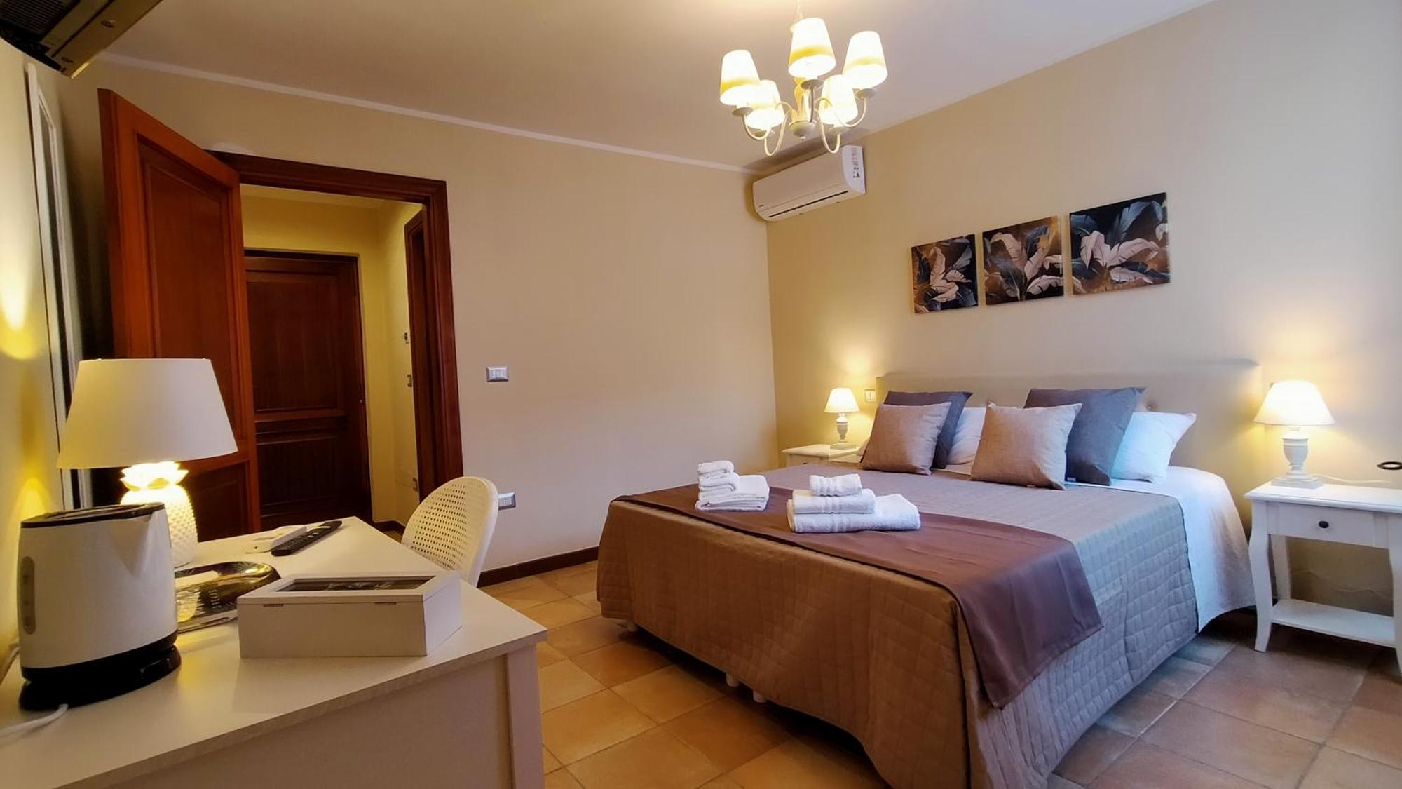 La Cattedrale Hotel Sassari Ruang foto