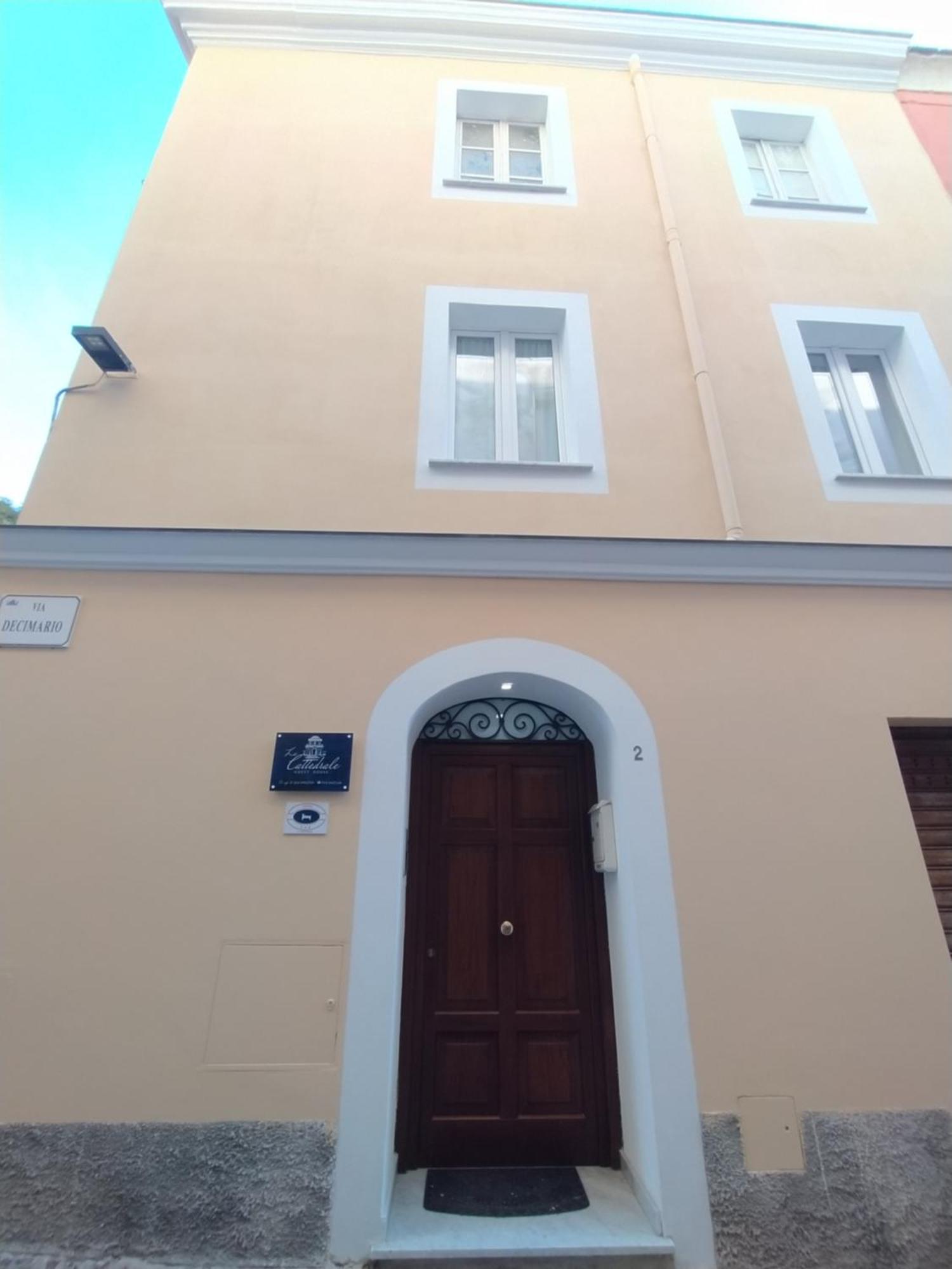 La Cattedrale Hotel Sassari Bagian luar foto